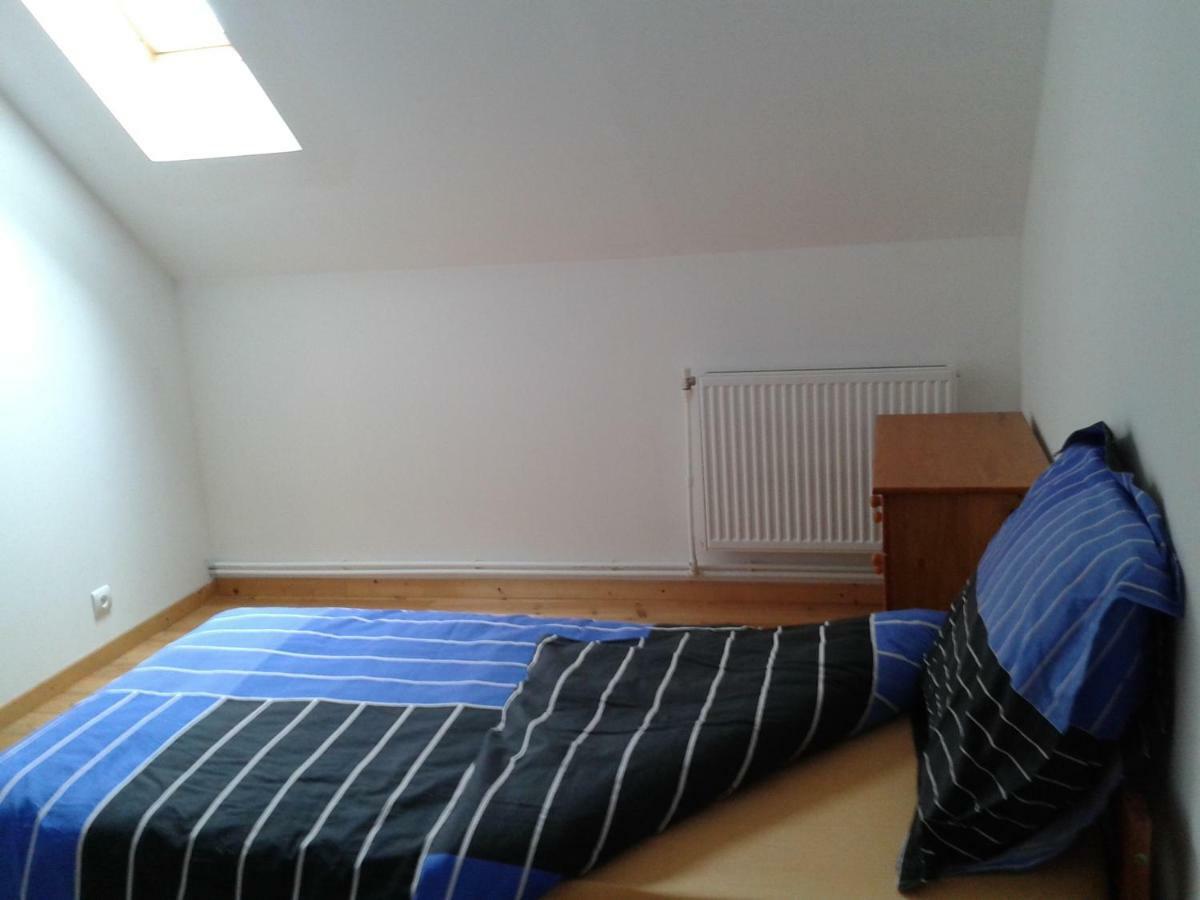Le Bon Air Est Dans Le Pre Apartment Champagnac  Екстериор снимка