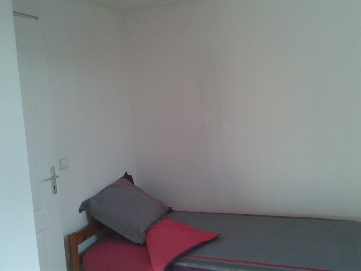 Le Bon Air Est Dans Le Pre Apartment Champagnac  Екстериор снимка